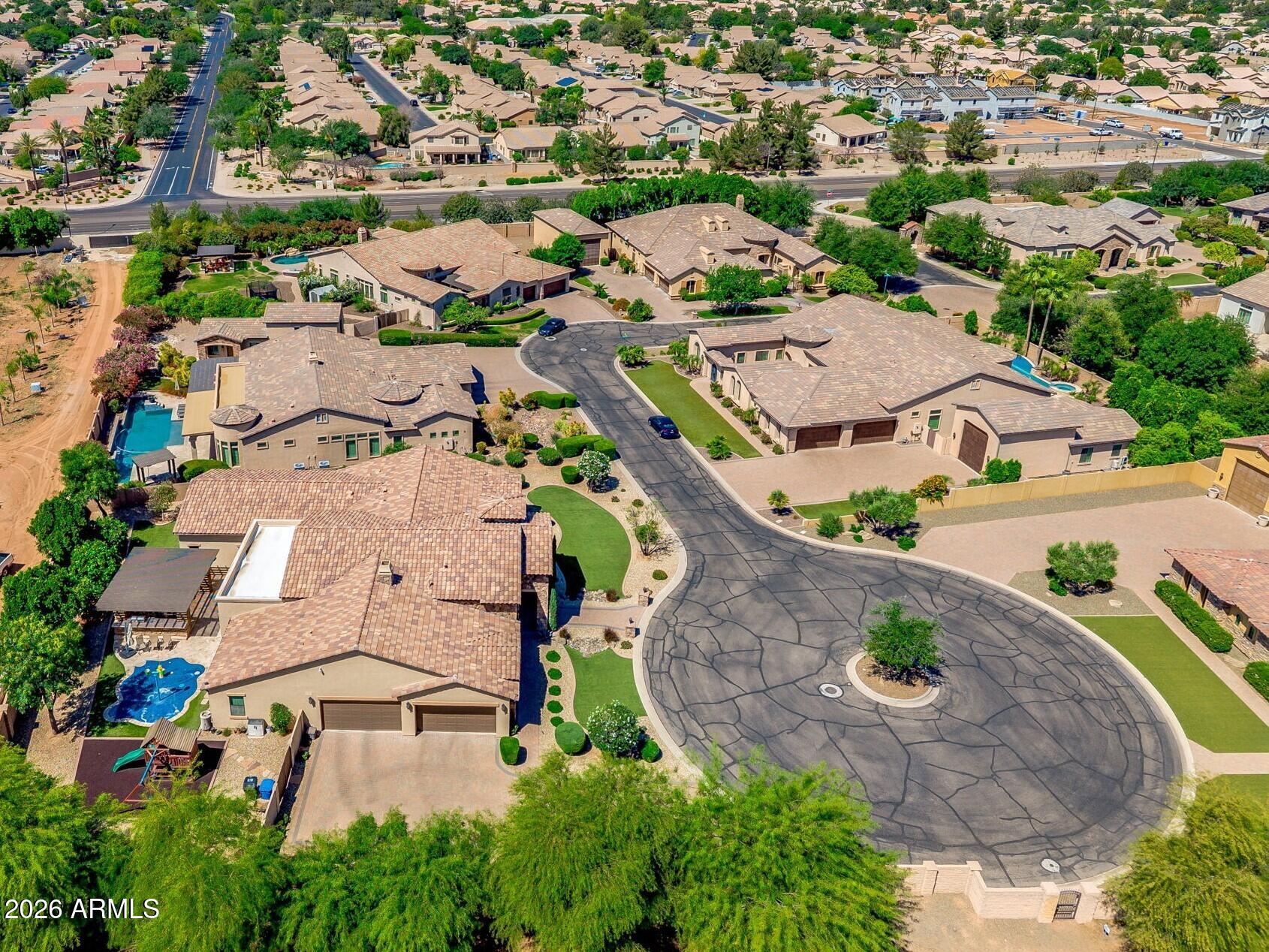 Gilbert, Arizona, 85296, United States, 5 Bedrooms Bedrooms, ,5 BathroomsBathrooms,Residential,Active,2033982