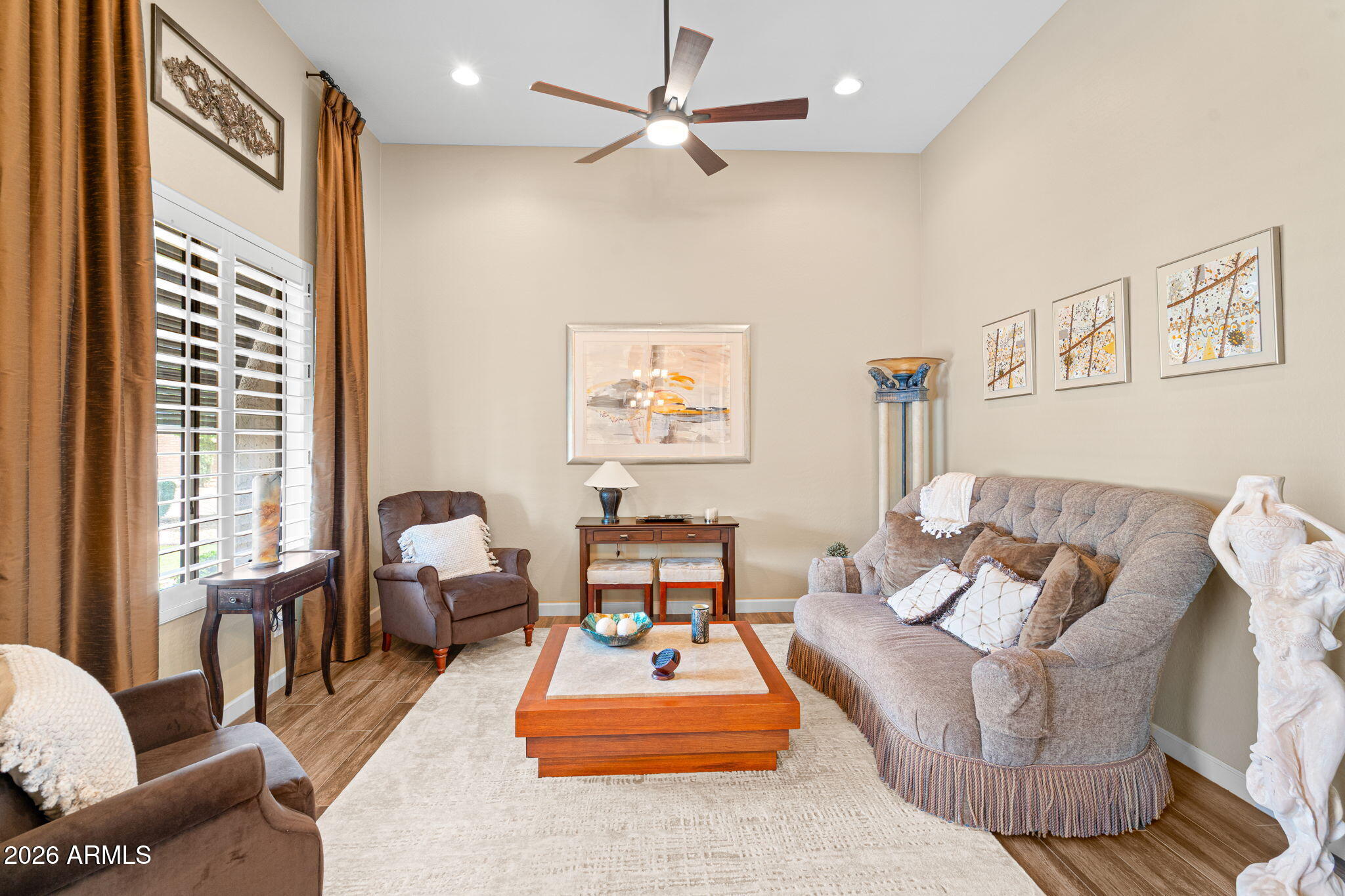 Gilbert, Arizona, 85296, United States, 5 Bedrooms Bedrooms, ,5 BathroomsBathrooms,Residential,Active,2033982