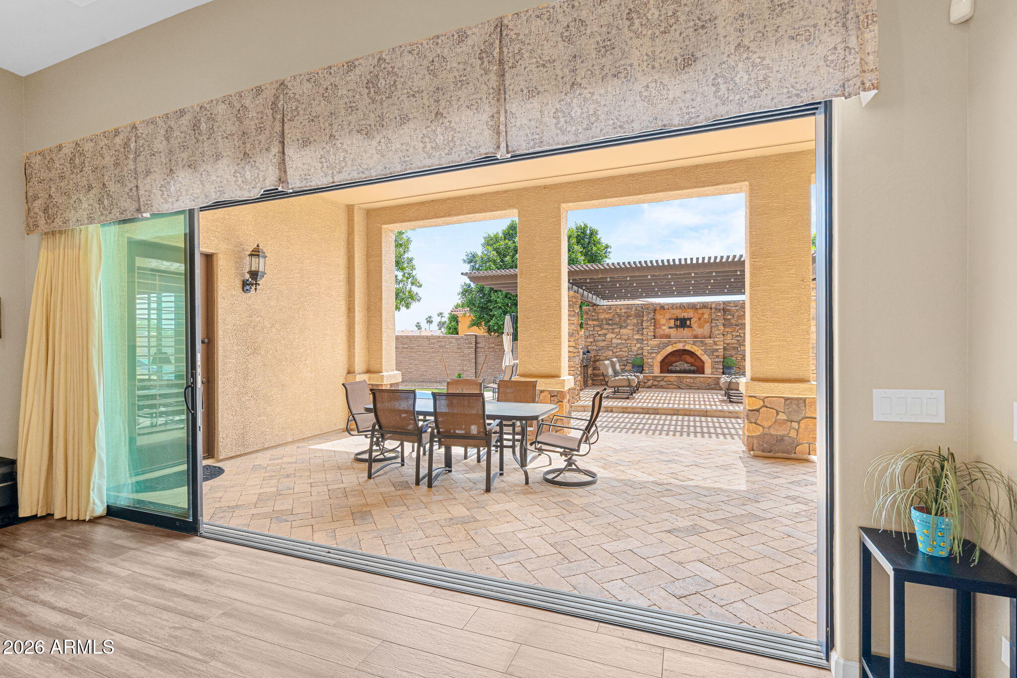 Gilbert, Arizona, 85296, United States, 5 Bedrooms Bedrooms, ,5 BathroomsBathrooms,Residential,Active,2033982