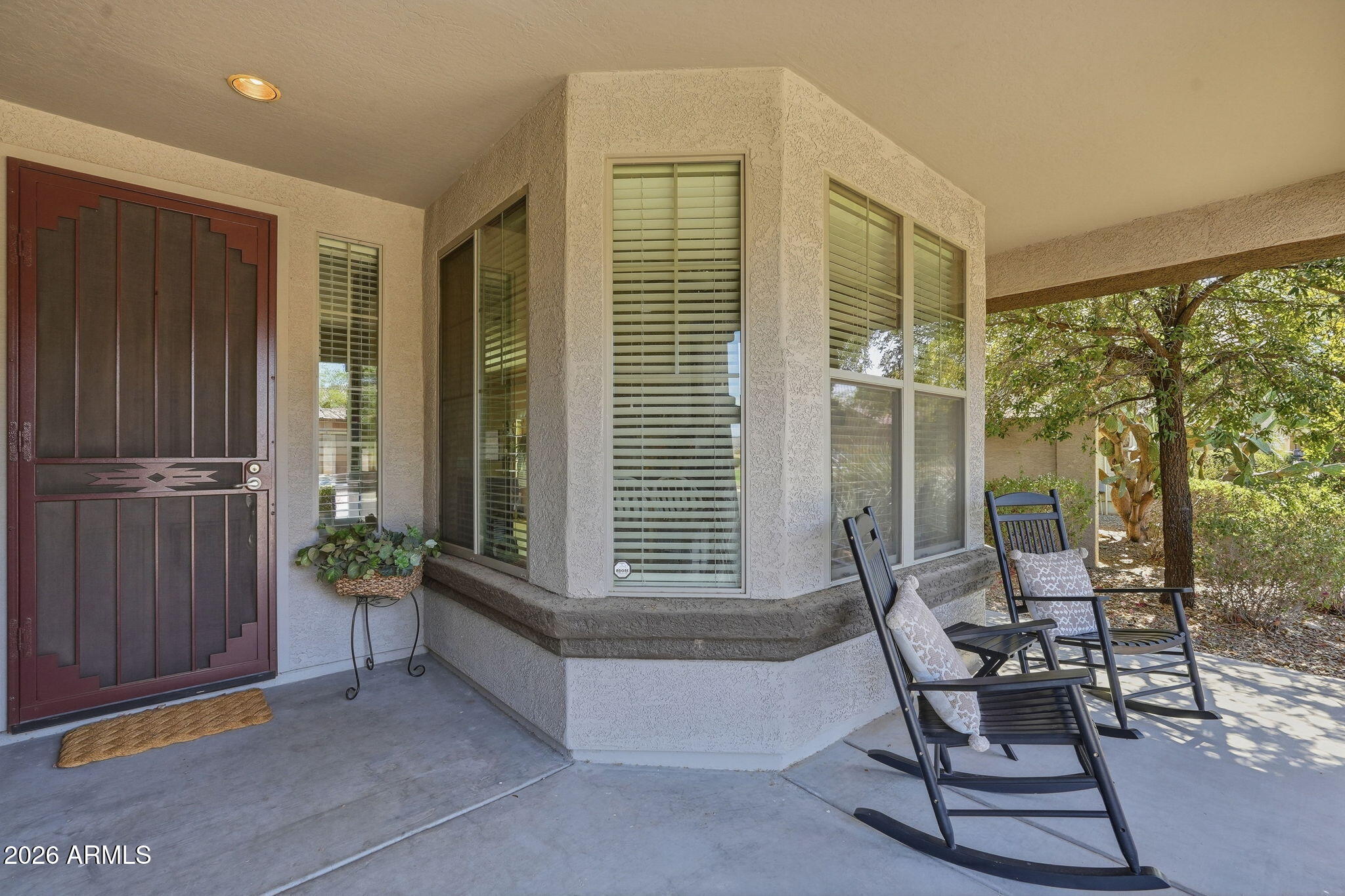 11713 W DALEY Lane