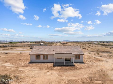 A home in Tonopah