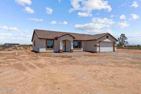 A home in Tonopah