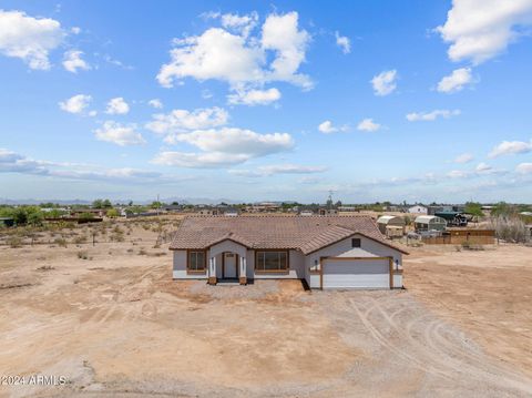 A home in Tonopah