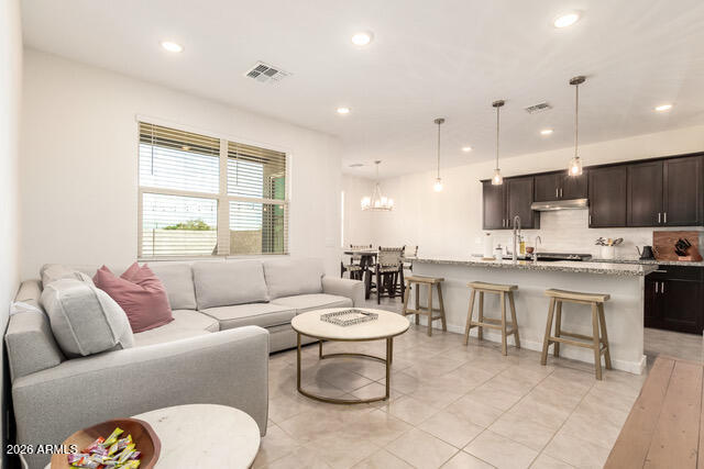 17404 W SUNNYSLOPE Lane