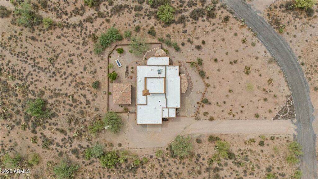 Photo of 10751 E Cactus View Circle, Gold Canyon, AZ 85118 (MLS # 6914861)
