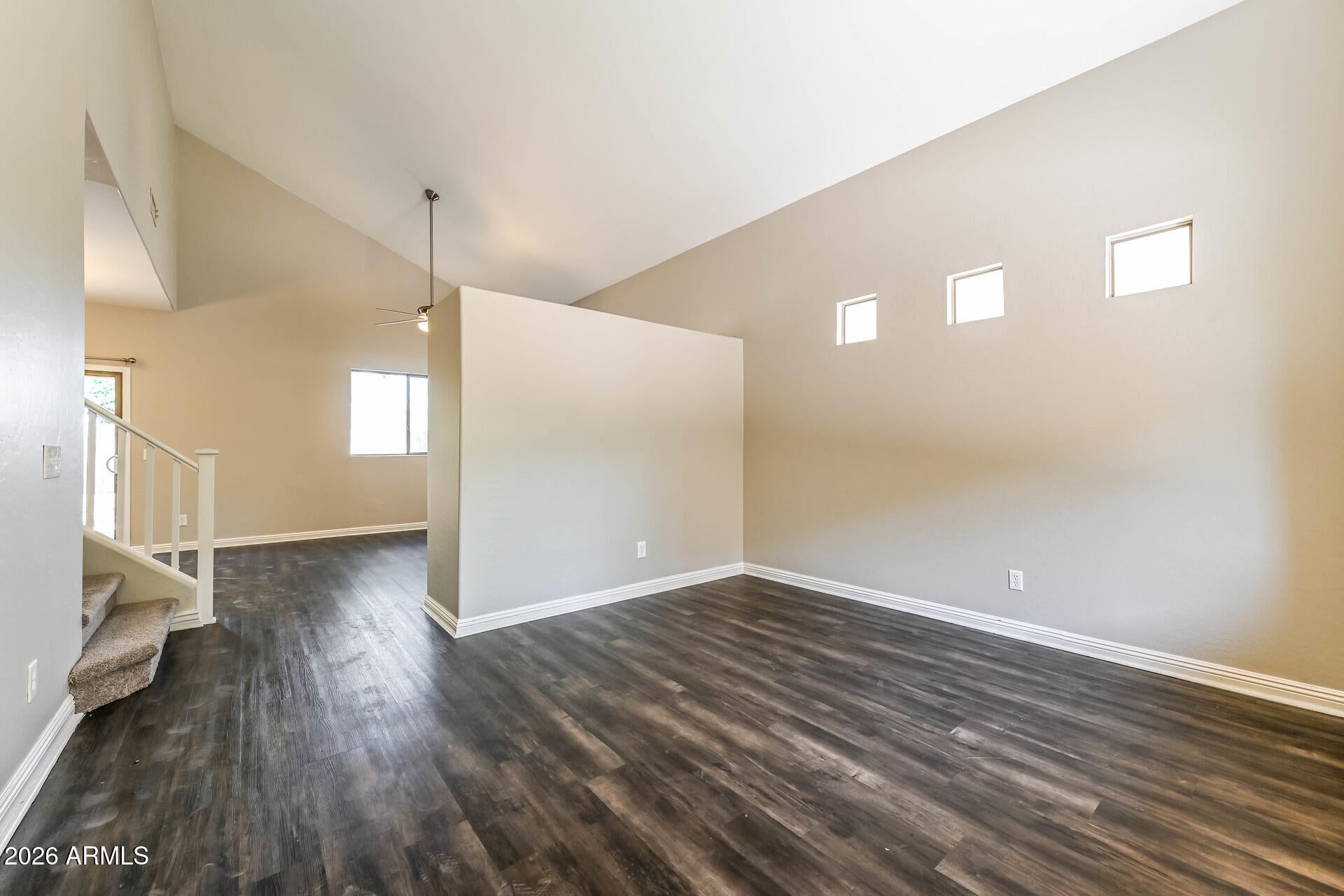 3044 W LOS GATOS Drive