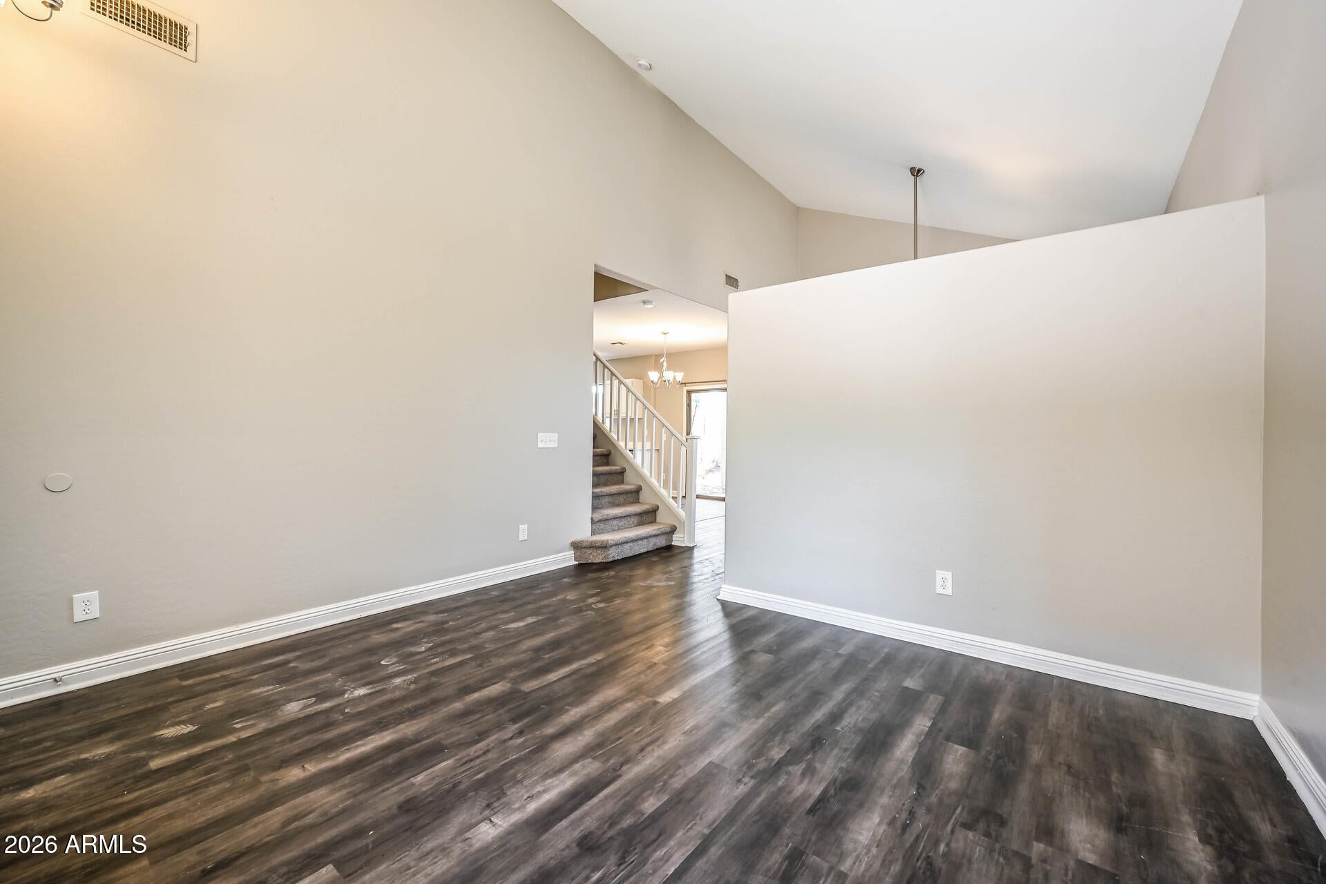 3044 W LOS GATOS Drive
