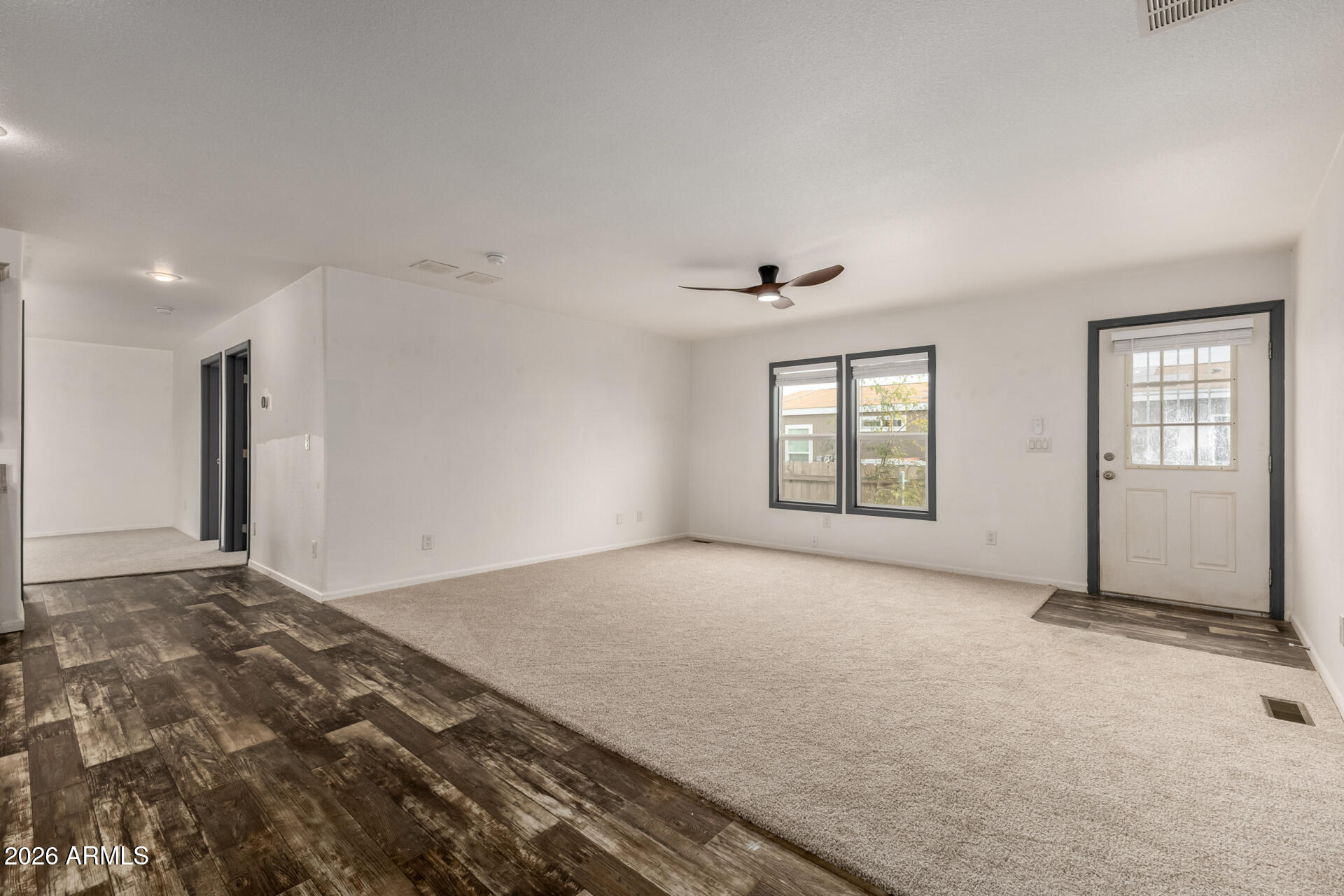 511 W CLAESSENS Drive