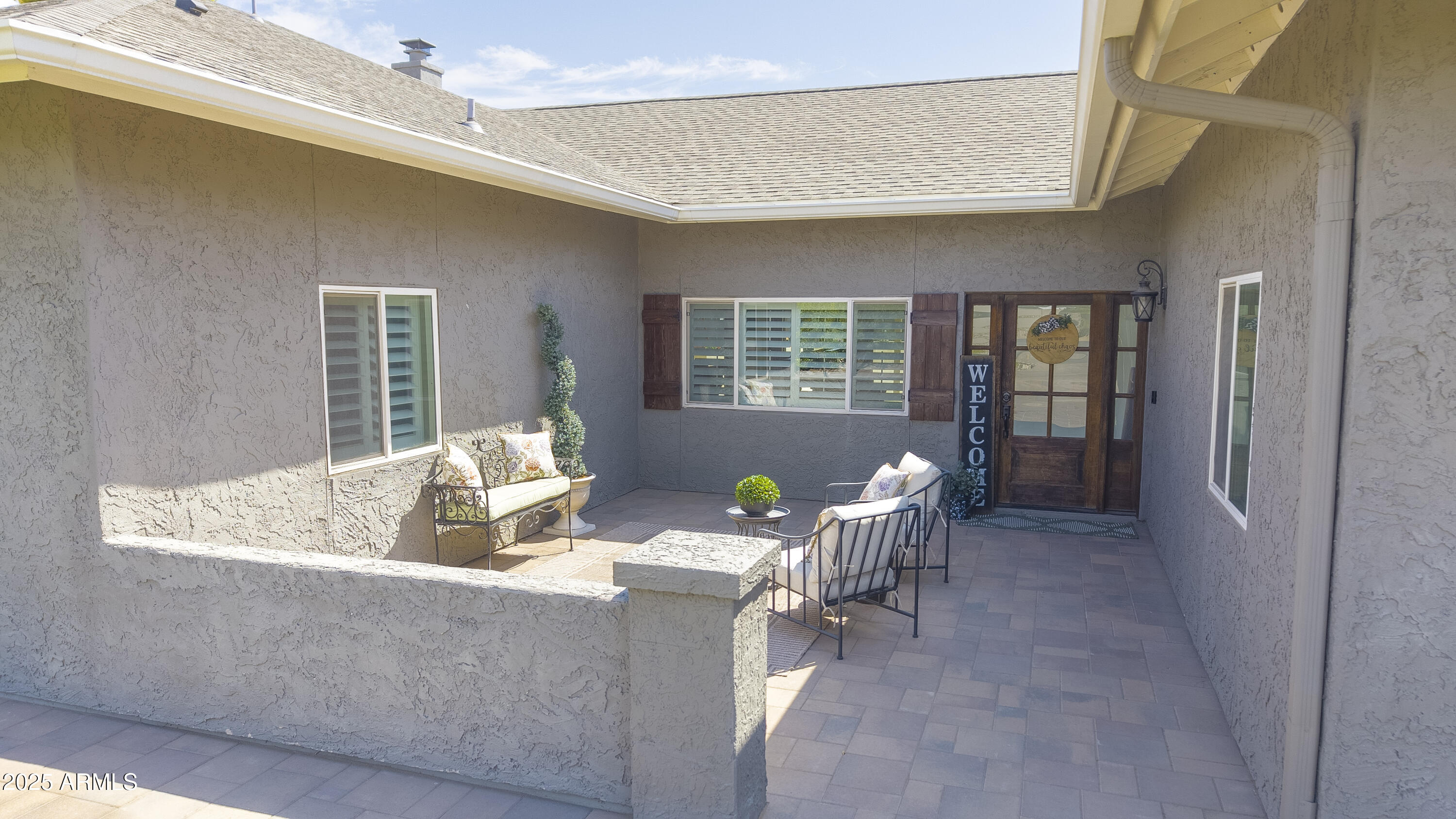 601 N BULLMOOSE Drive