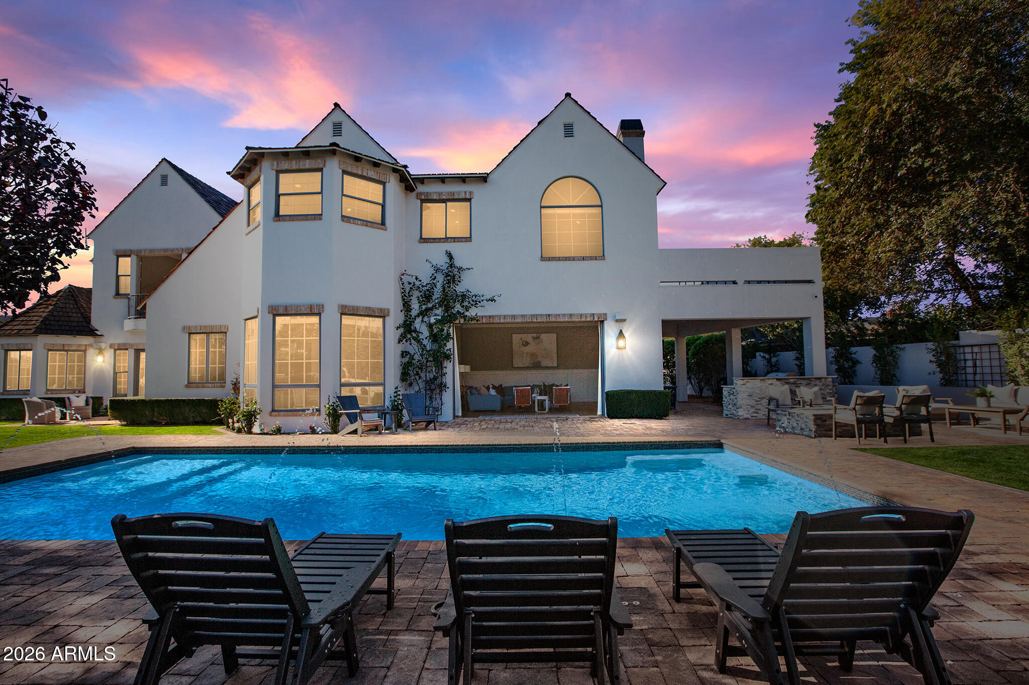 4909 N 45TH Place