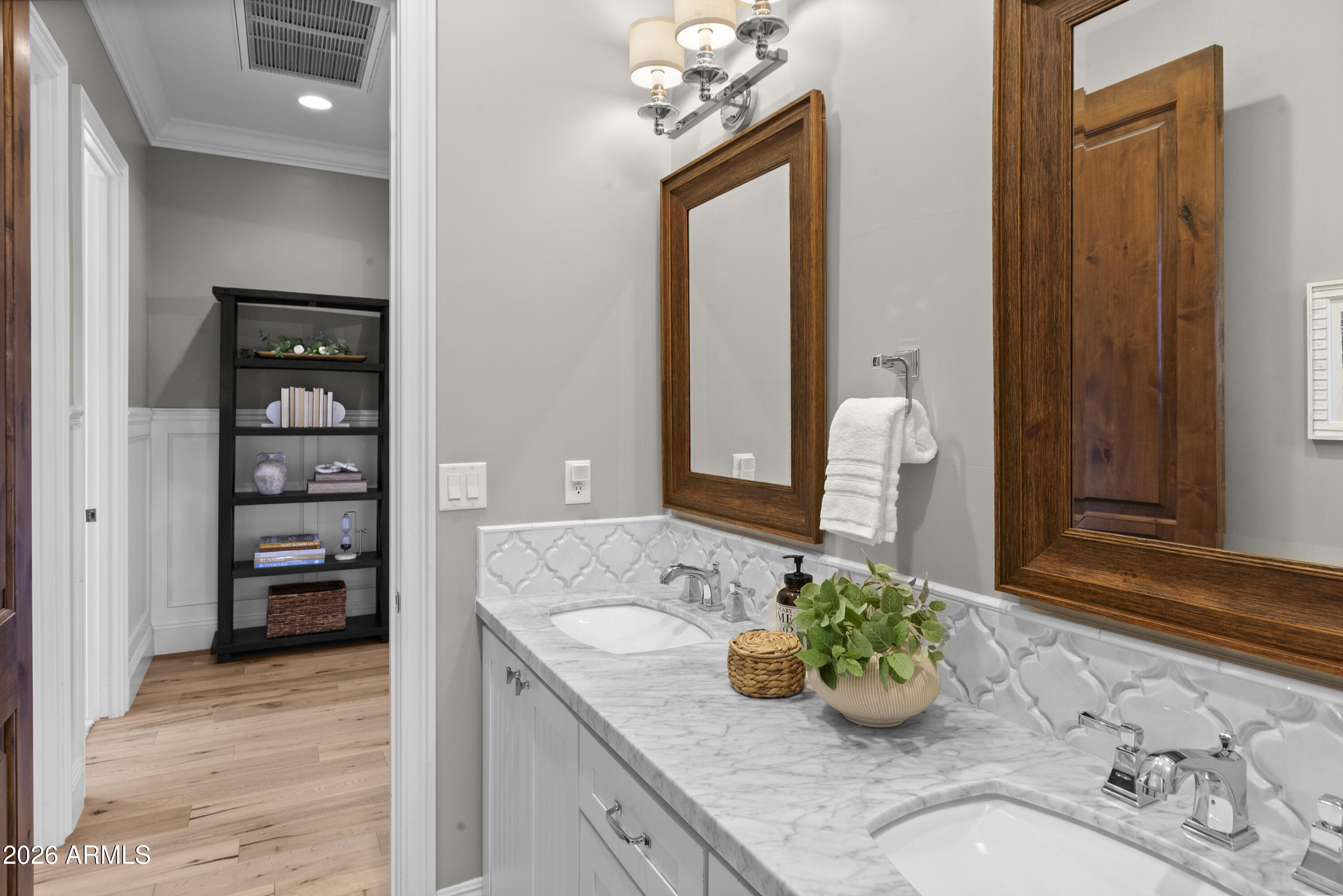 DEL RAY ESTATES - Residential