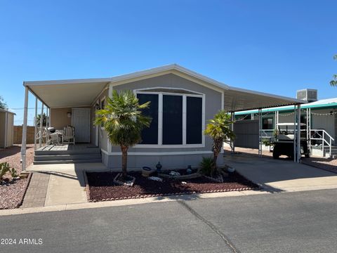 Manufactured Home in Apache Junction AZ 11101 UNIVERSITY Drive.jpg