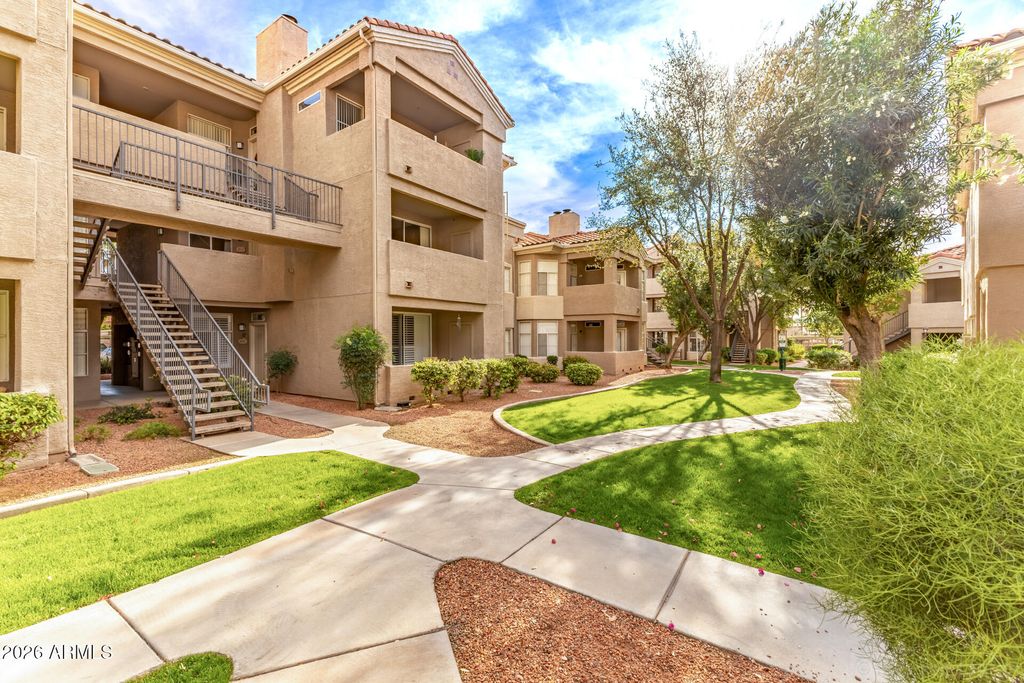 Photo of 3830 E Lakewood Parkway E #2031, Phoenix, AZ 85048 (MLS # 6998838)