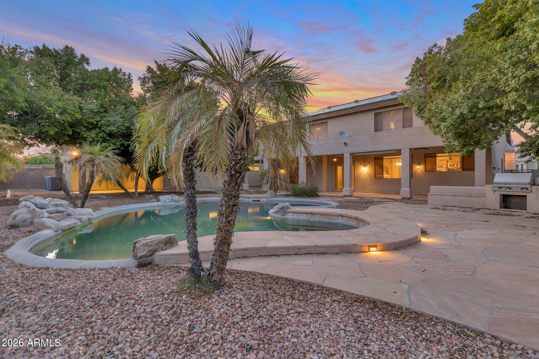 8145 W CAMINO DE ORO --