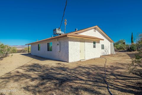 A home in Wickenburg