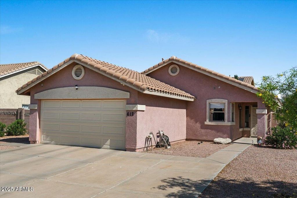 Photo of 612 E Racine Place, Casa Grande, AZ 85122 (MLS # 6861857)
