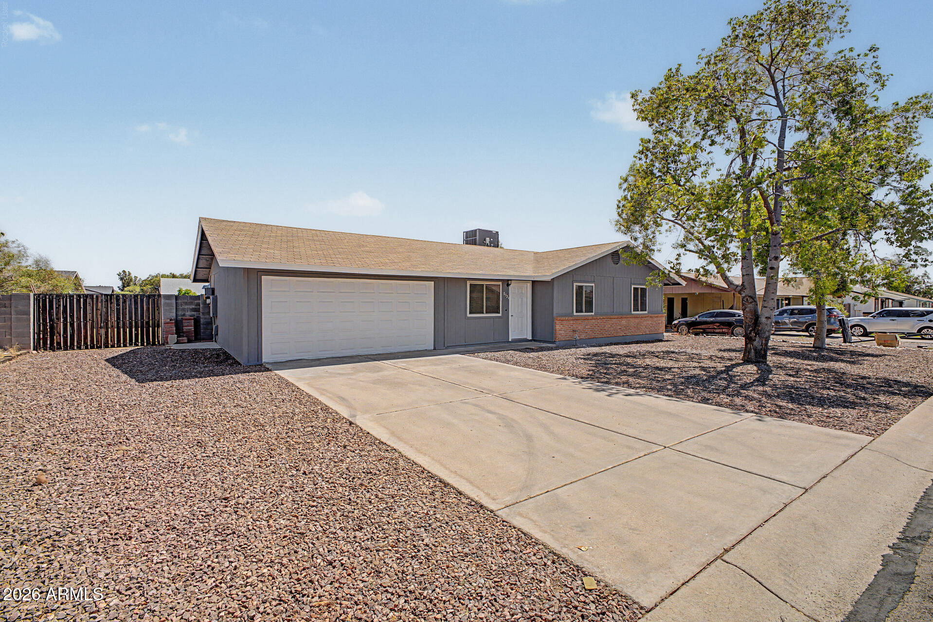 8131 E IDAHO Avenue