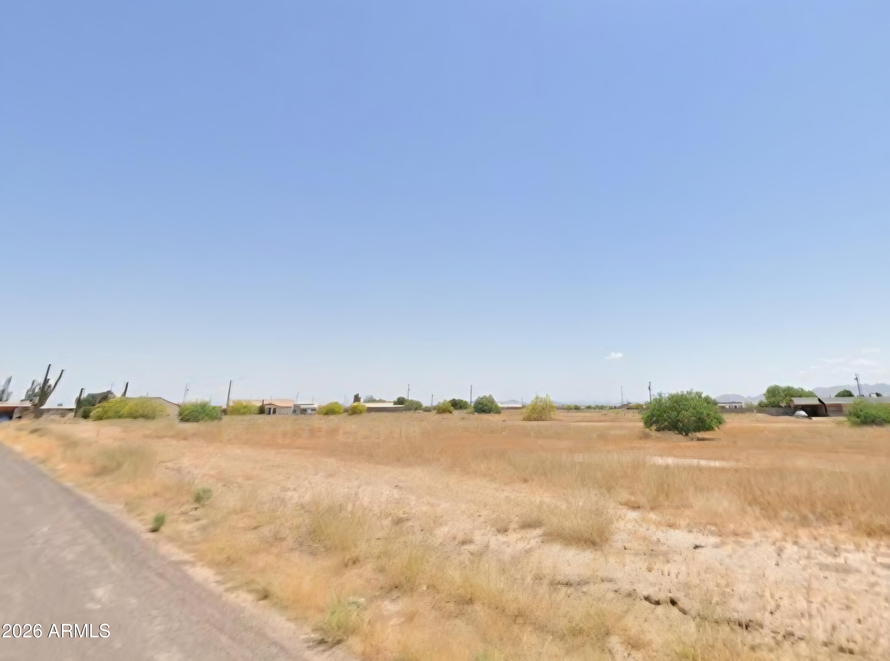 3815 N LA PAZ Drive 18