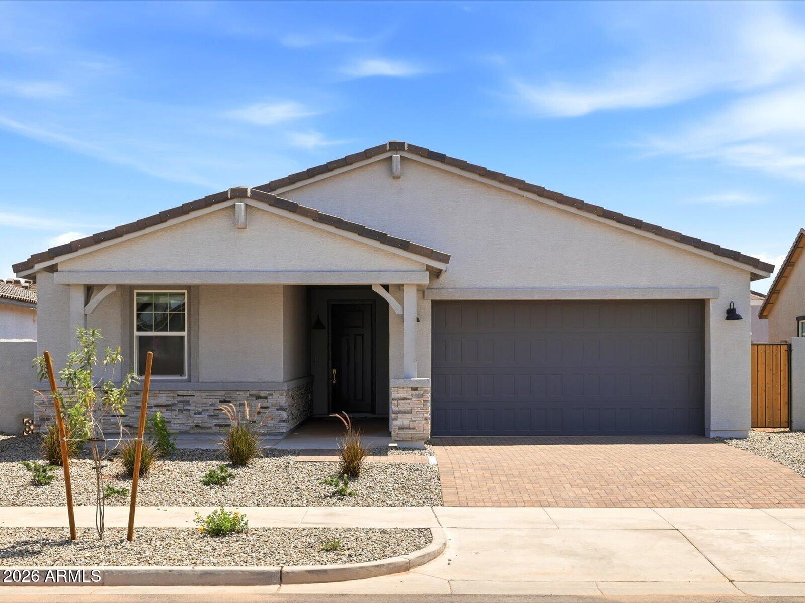 357 W ROCK NEEDLE Trail