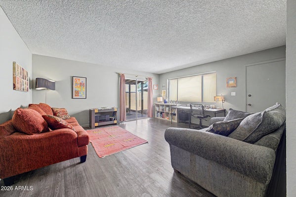 3710 S WILSON ST, TEMPE, AZ 85282 - Image e66f3d386f1b46604561ef1cd0b5fc8f/367663891