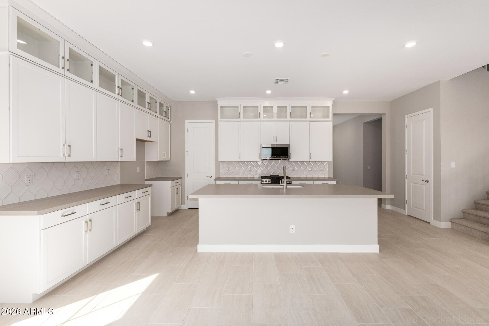 43457 N WOLLEMI Street