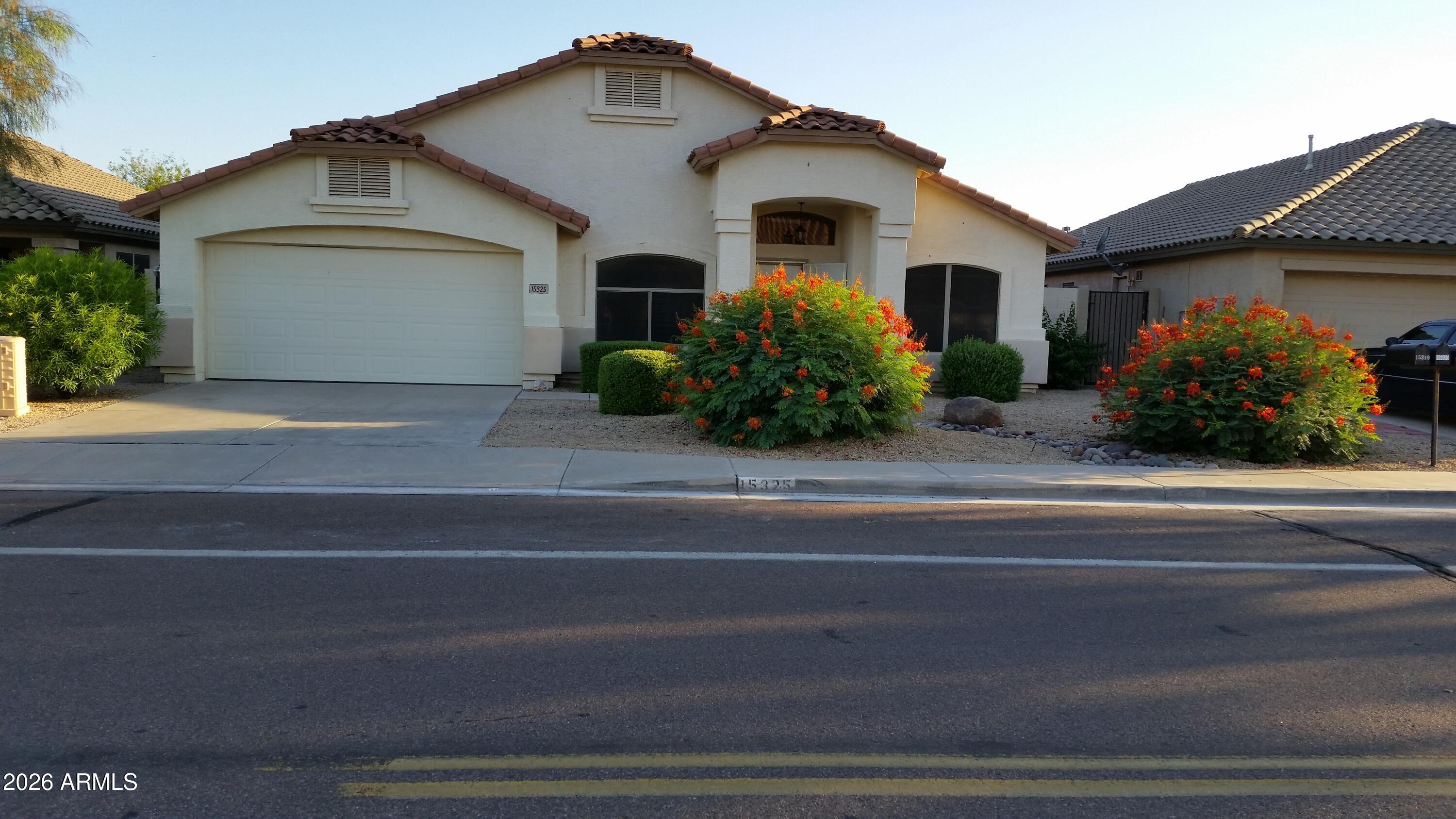 15325 W Honeysuckle Lane