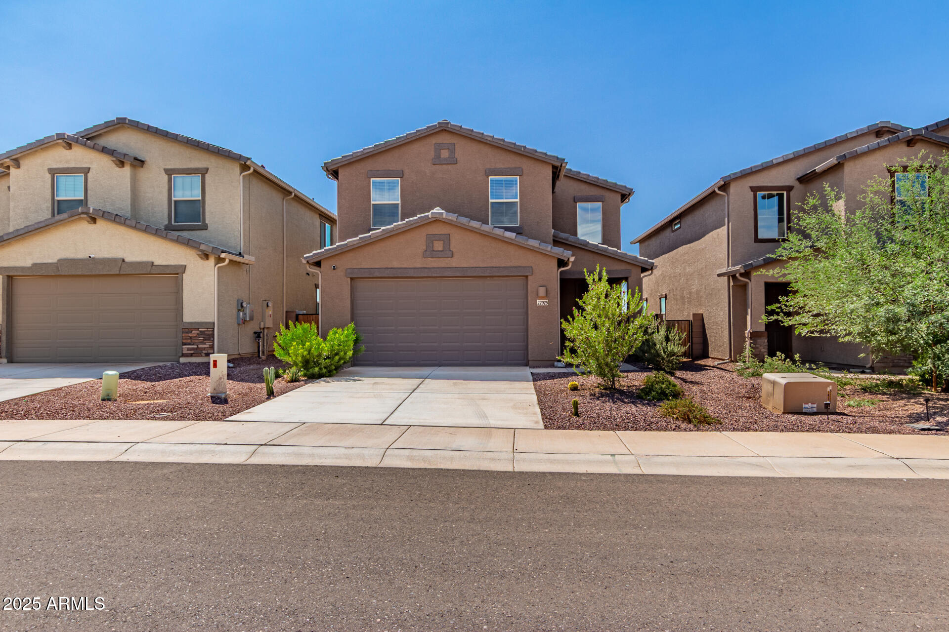 22025 E THUNDERHEAD Drive