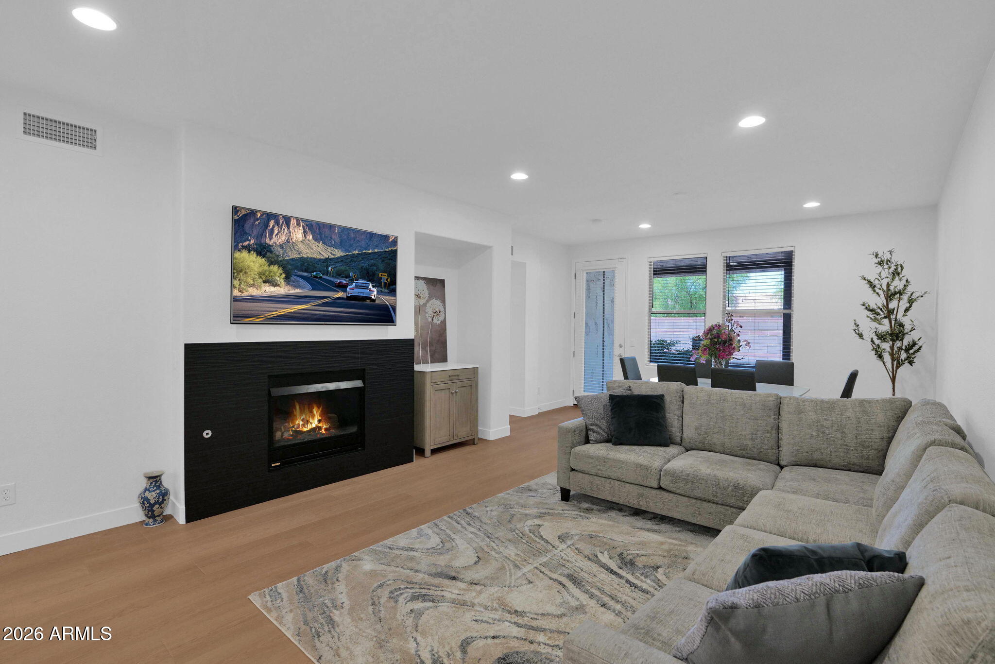 15221 N CLUBGATE Drive 1023