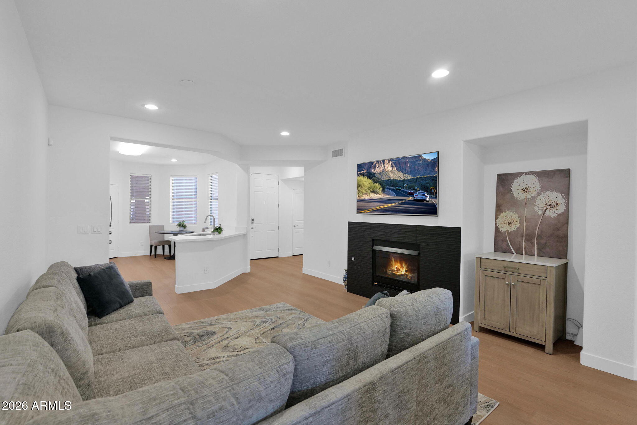 15221 N CLUBGATE Drive 1023