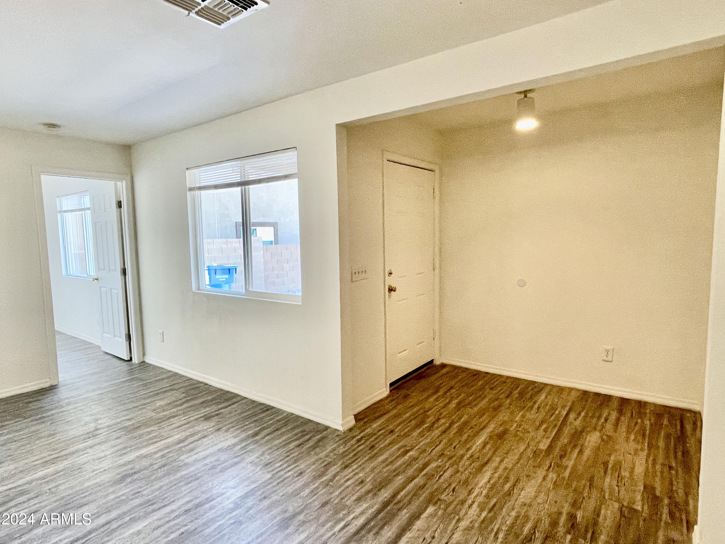 9609 N 13TH Street Unit 1