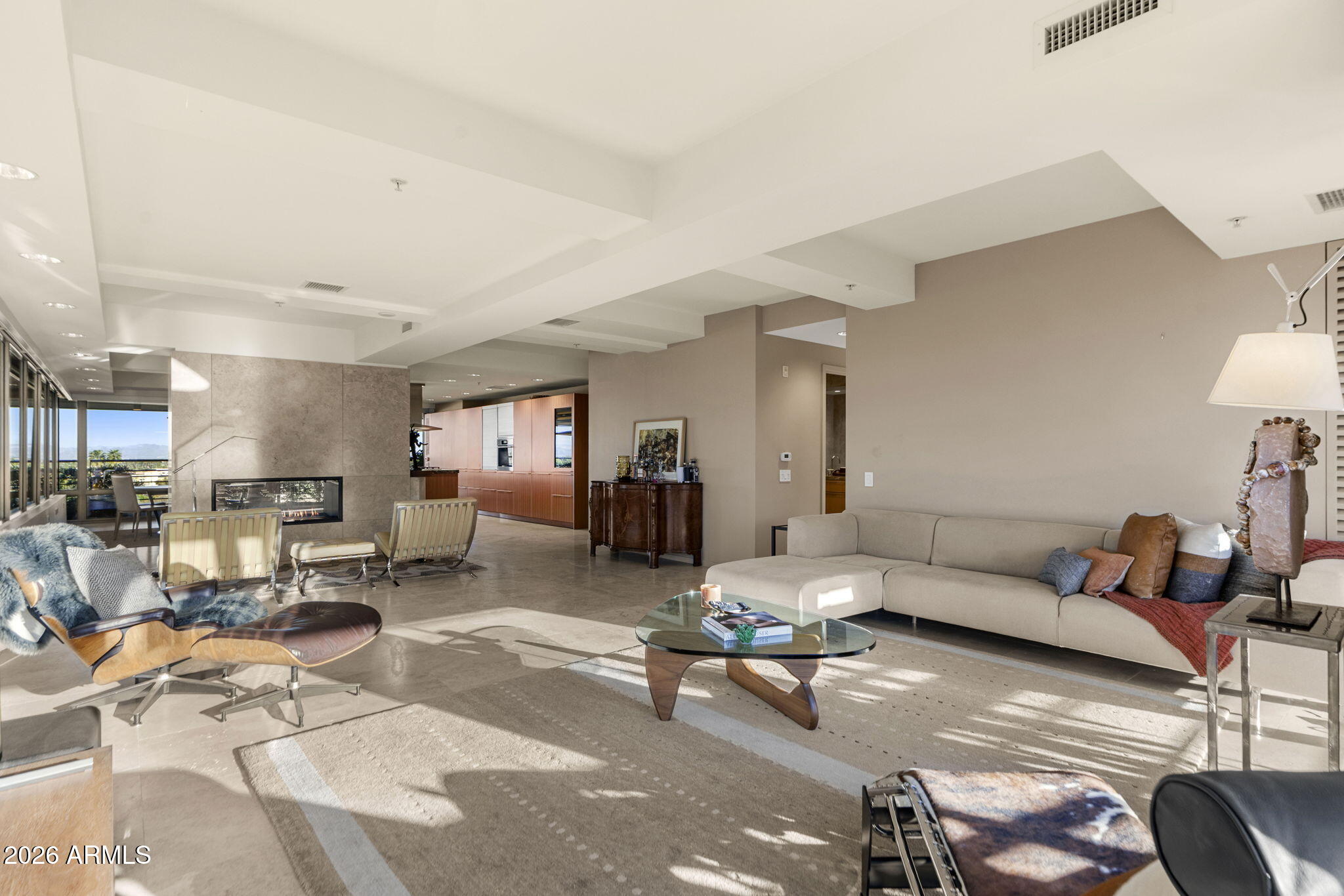 7167 E RANCHO VISTA Drive 6004