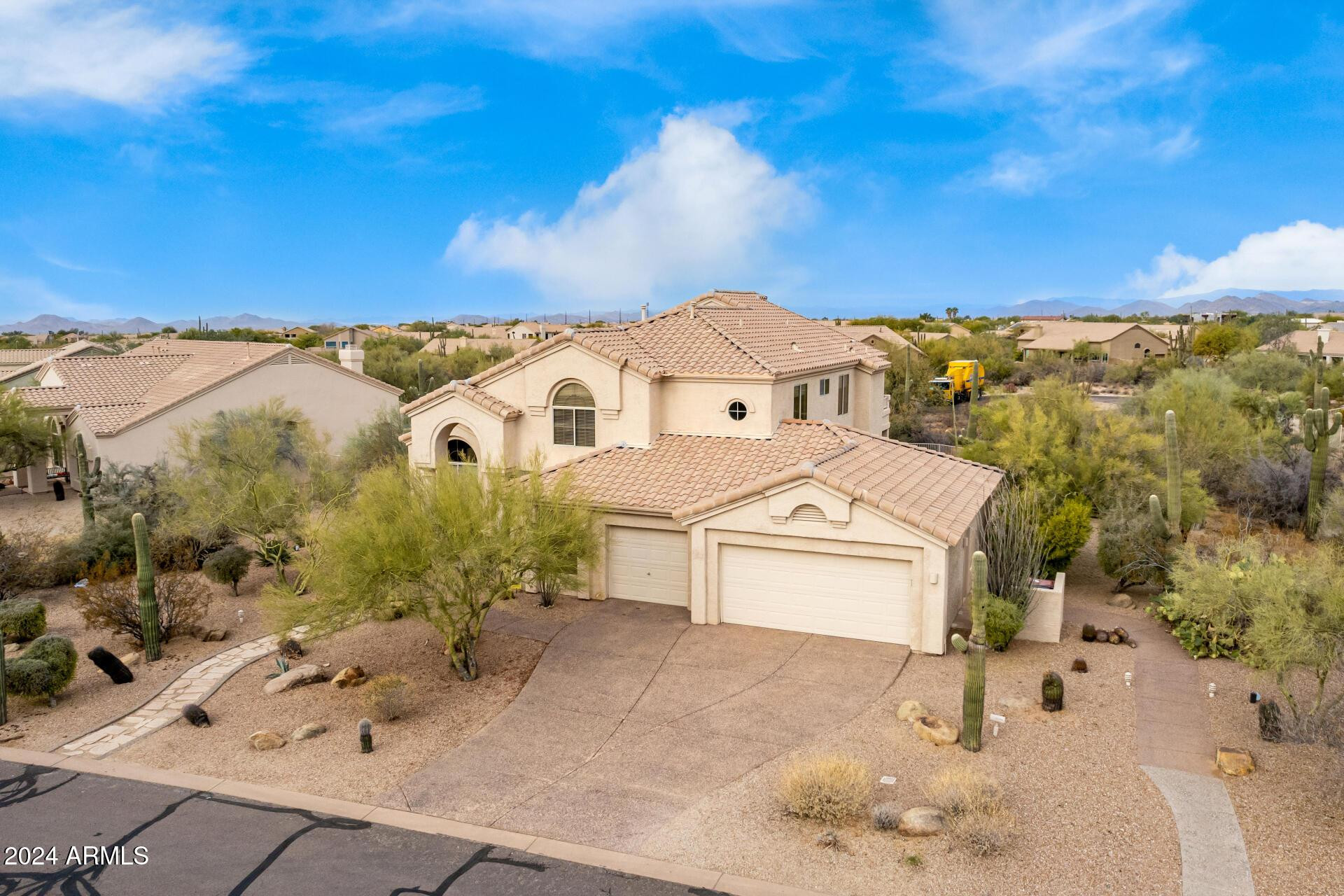 7150 E Morning Vista Lane