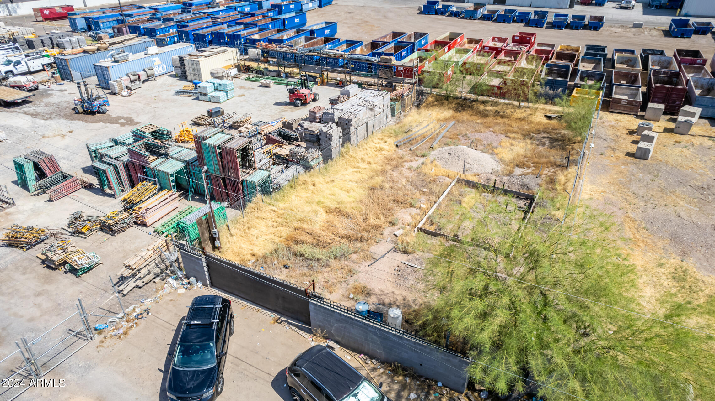 527 E YUMA Street 40
