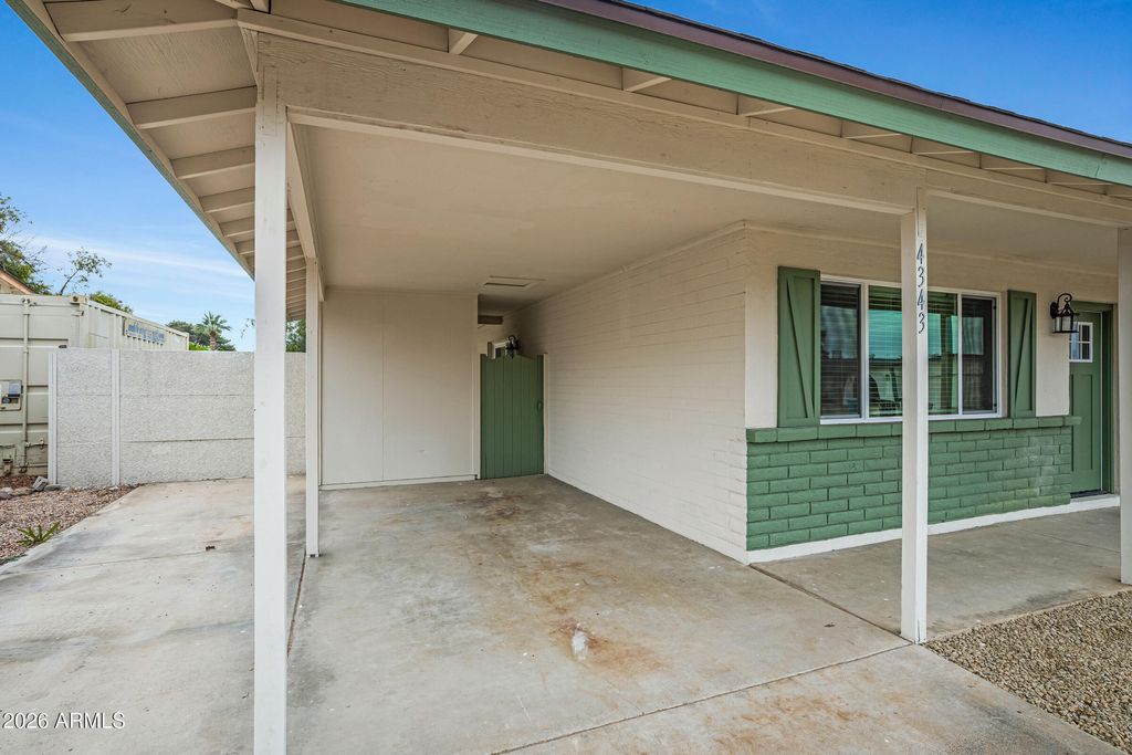 Photo of 4343 W Sierra Street, Glendale, AZ 85304 (MLS # 6964385)