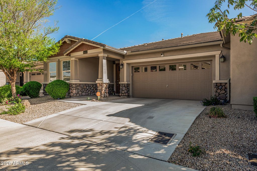Photo of 14561 W Reade Avenue, Litchfield Park, AZ 85340 (MLS # 7000101)