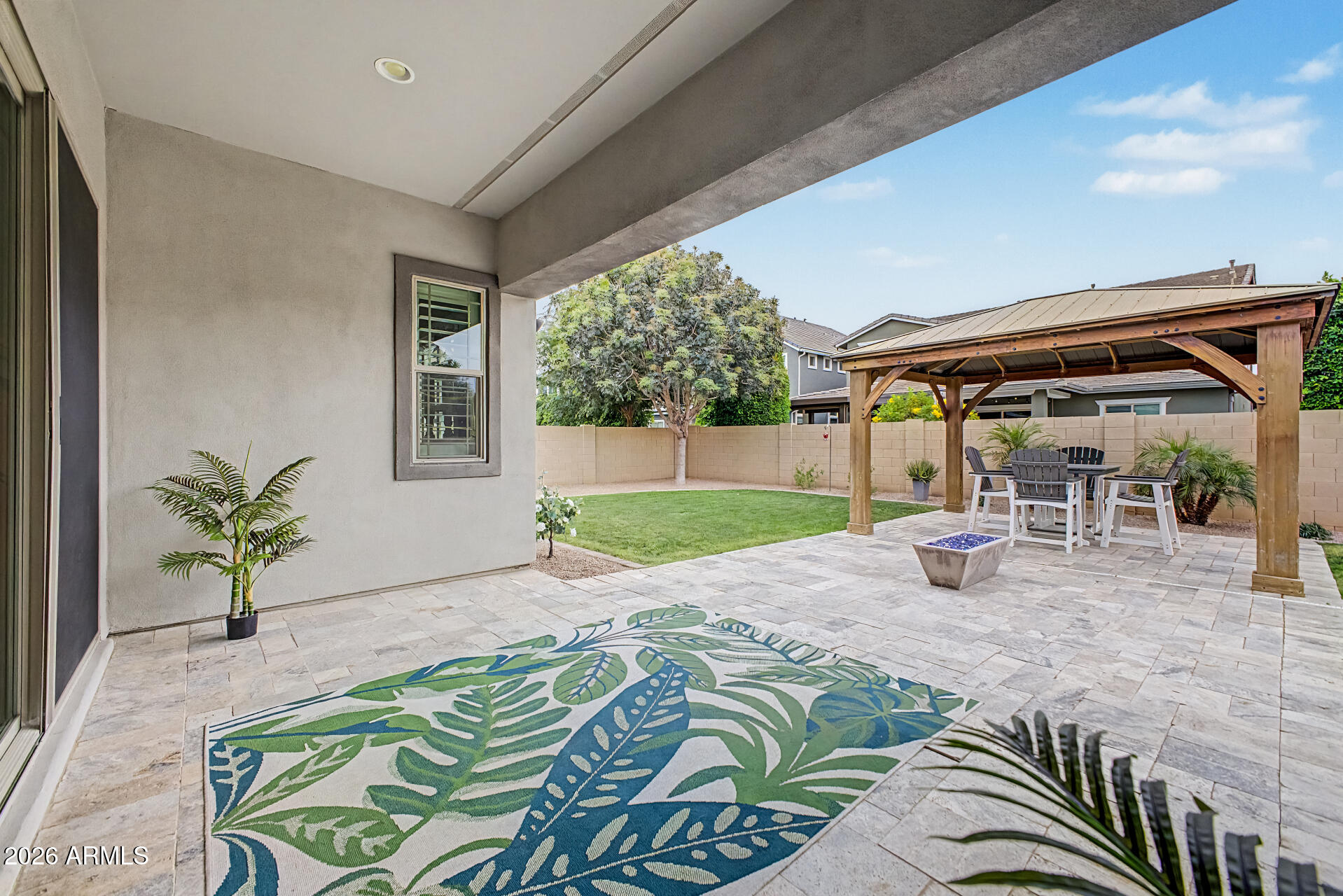 WARNER GROVES AT MORRISON RANCH - Residential