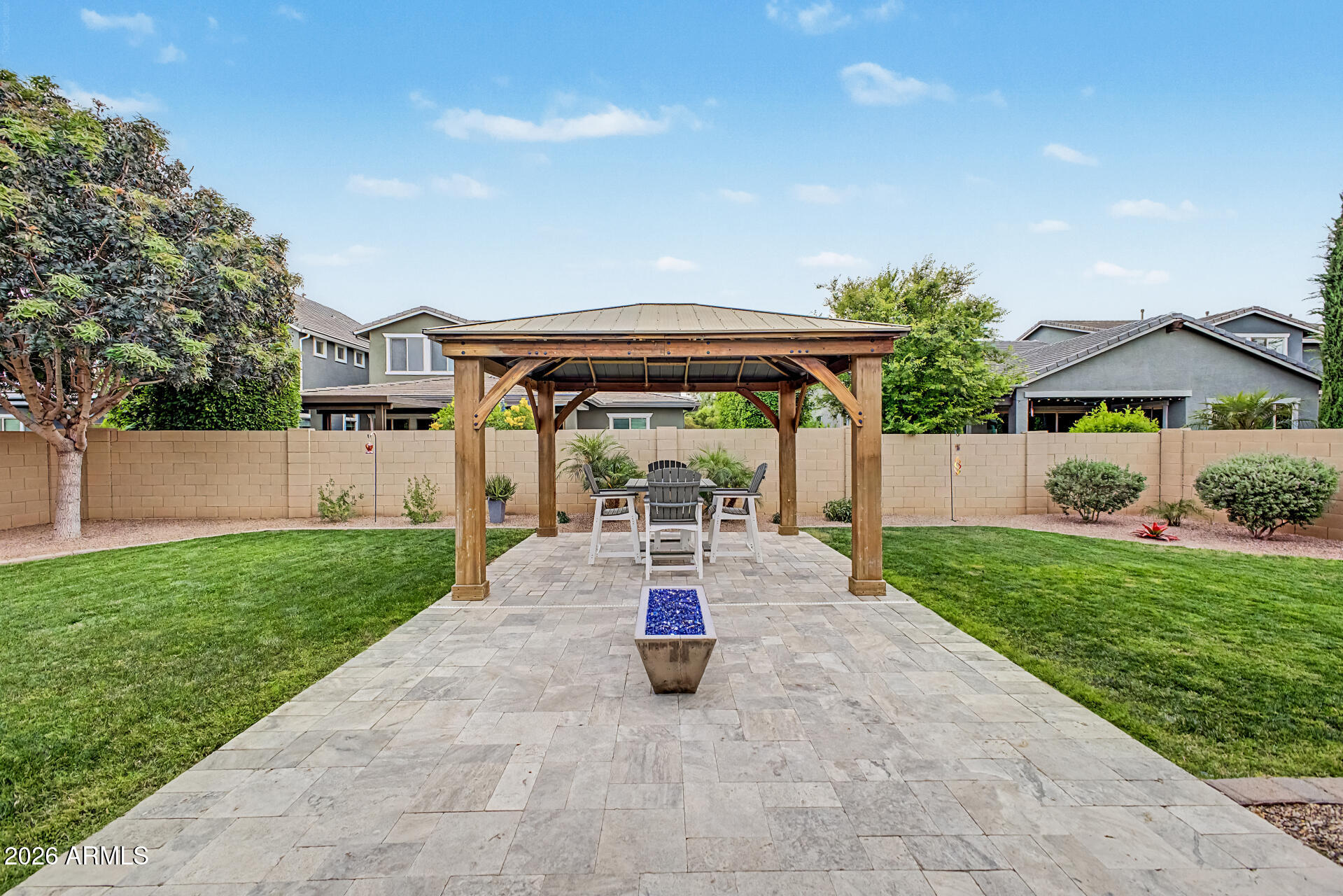 WARNER GROVES AT MORRISON RANCH - Residential