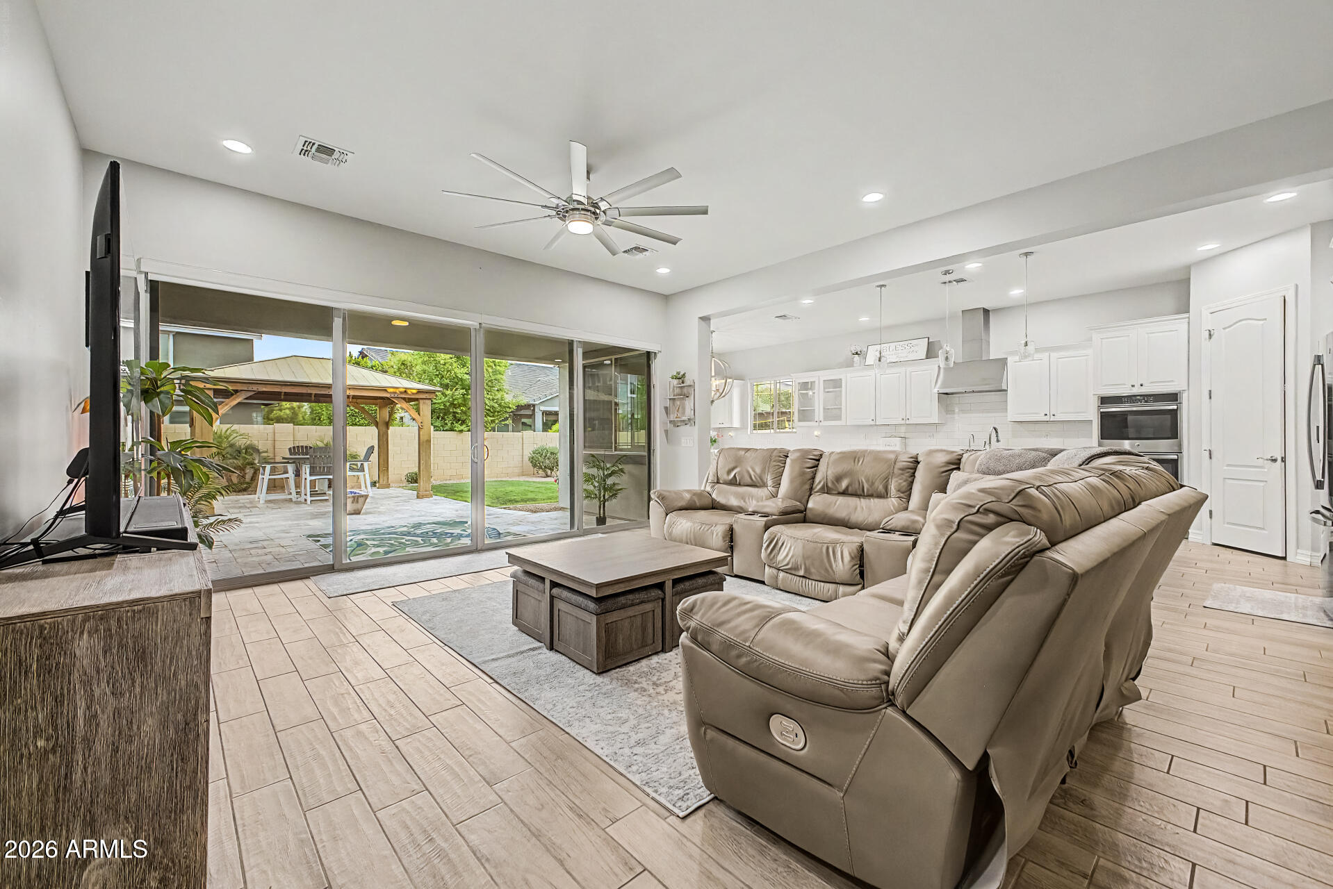 WARNER GROVES AT MORRISON RANCH - Residential