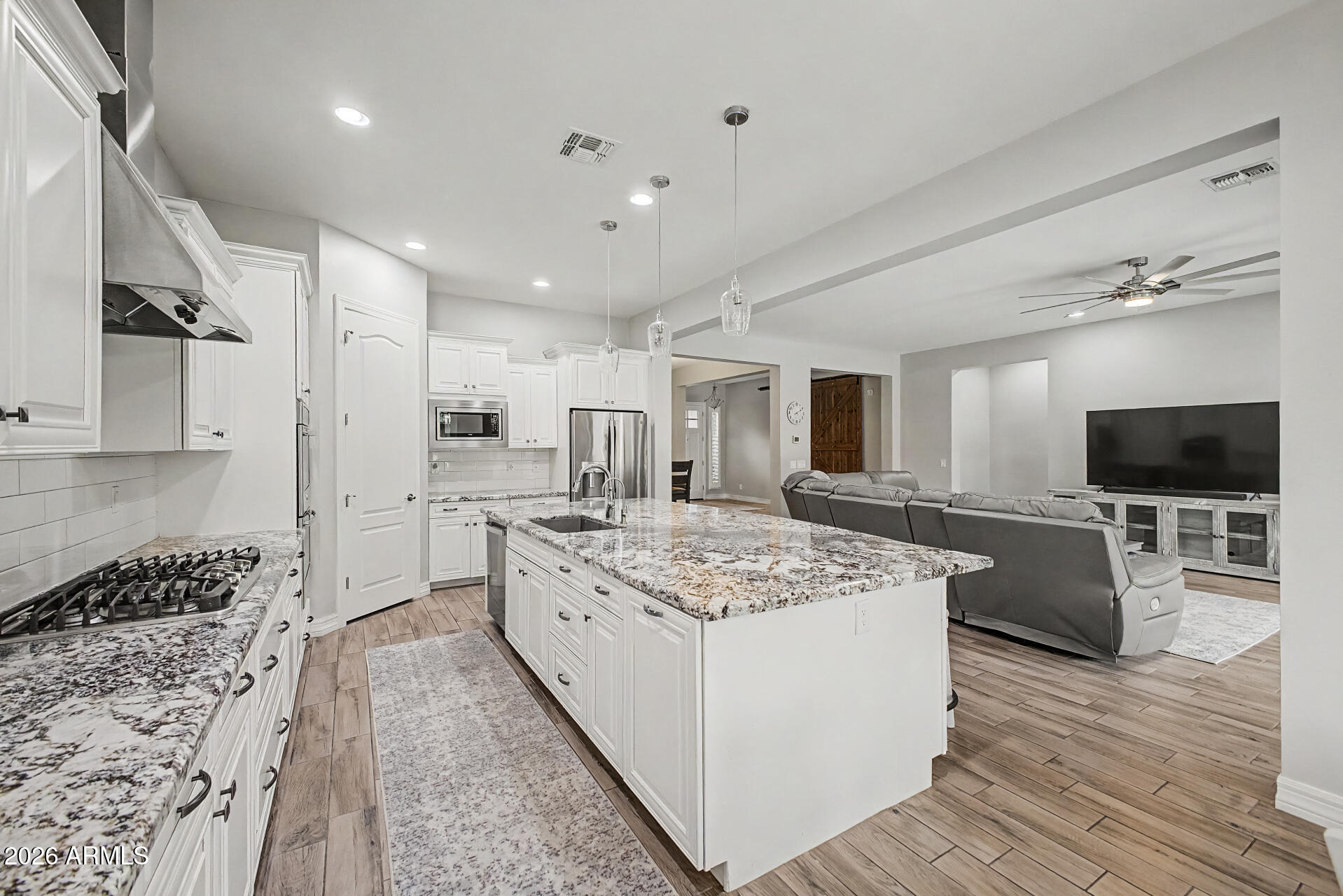 WARNER GROVES AT MORRISON RANCH - Residential