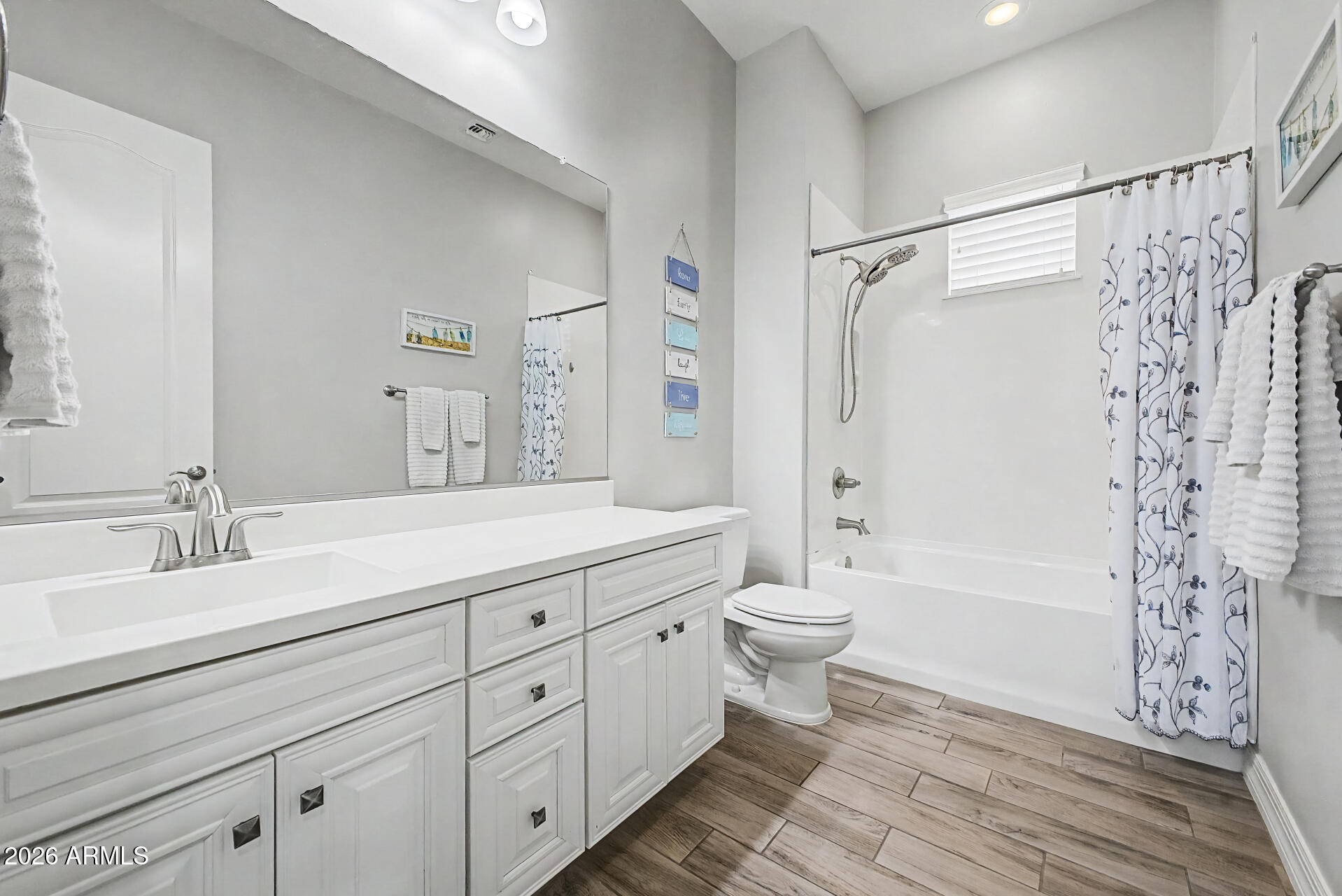 WARNER GROVES AT MORRISON RANCH - Residential