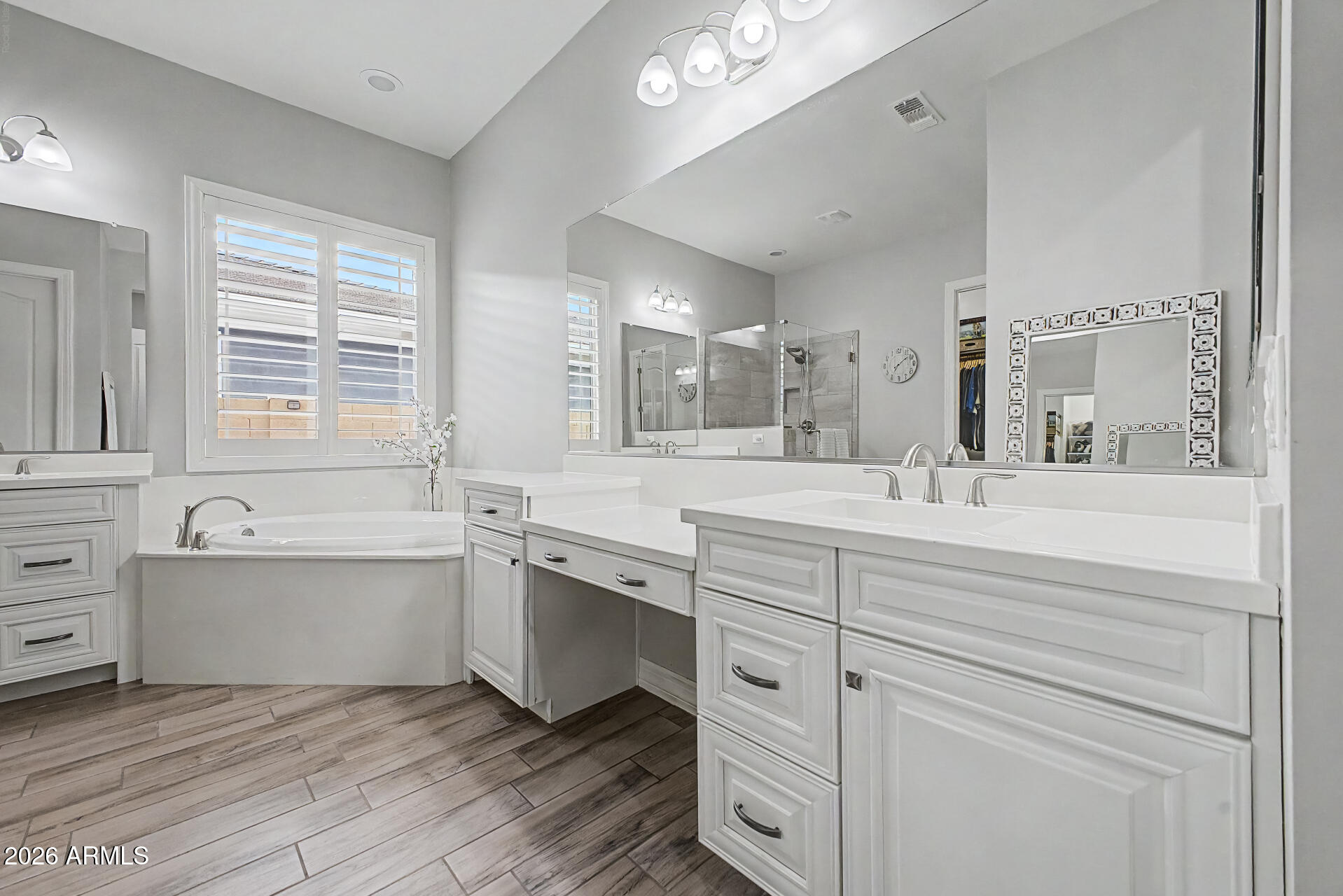 WARNER GROVES AT MORRISON RANCH - Residential