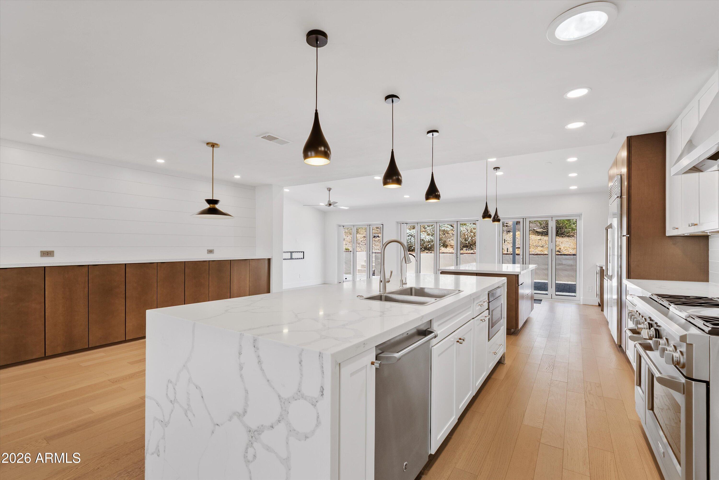 Hillside Homes - Residential