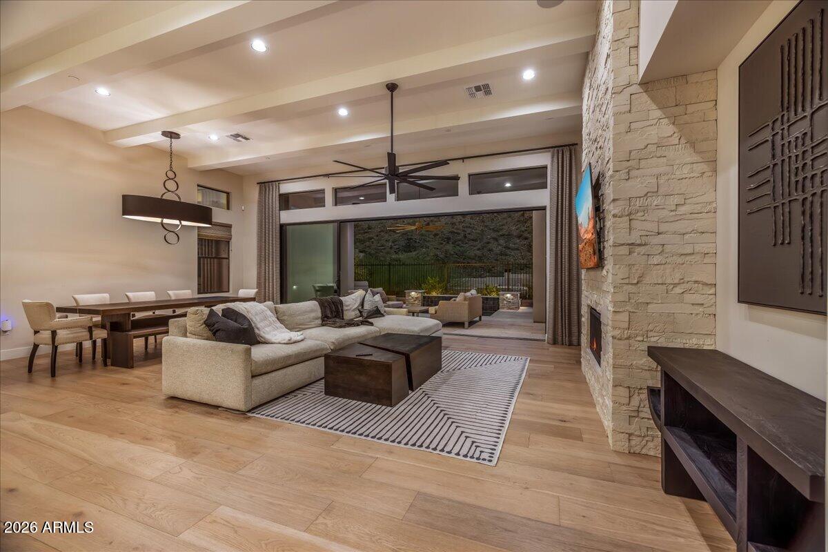 ADERO CANYON - Residential