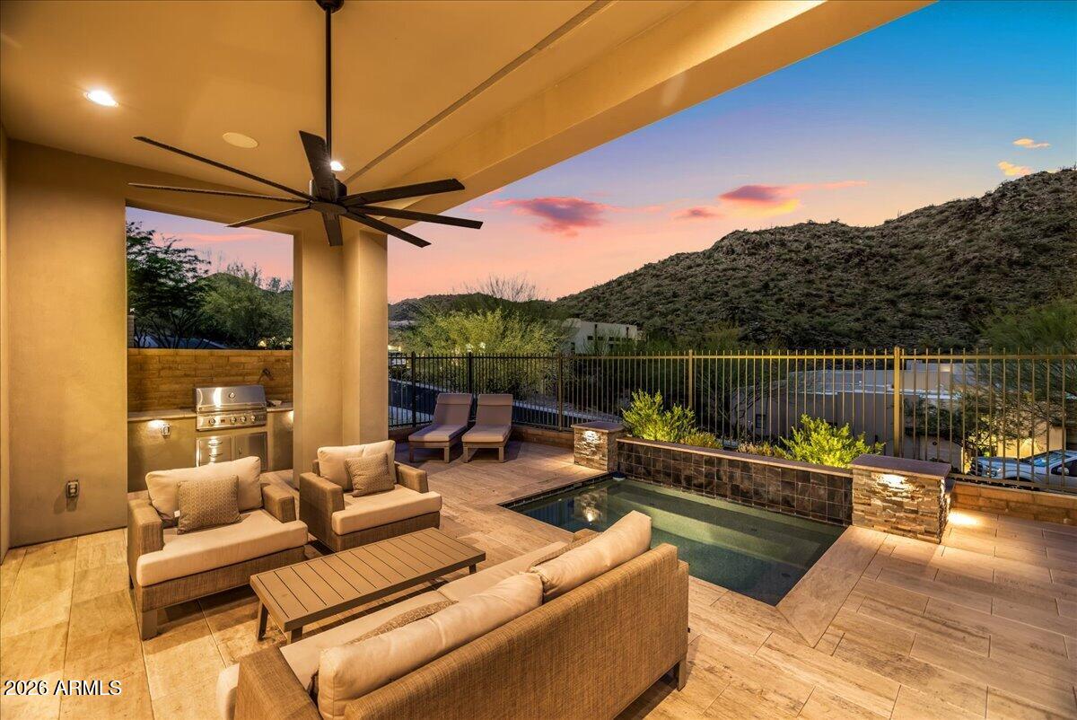 ADERO CANYON - Residential