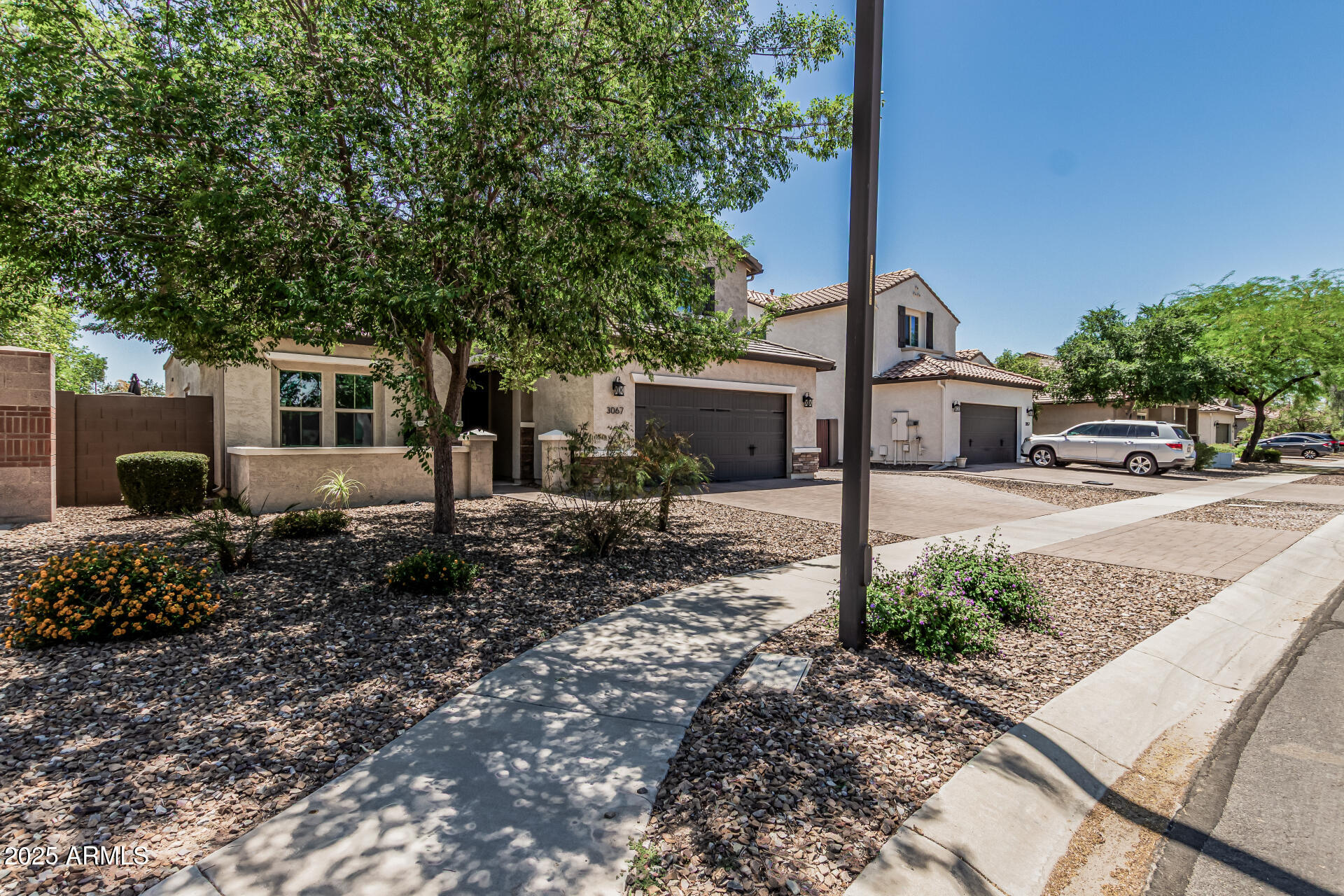3067 E TRIGGER Way