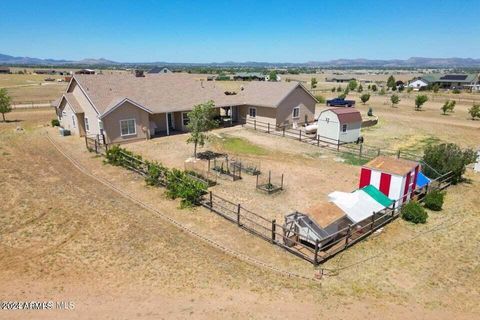 A home in Chino Valley