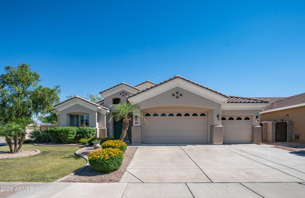 Photo of 313 W Verde Lane, Tempe, AZ 85284 (MLS # 7030218)