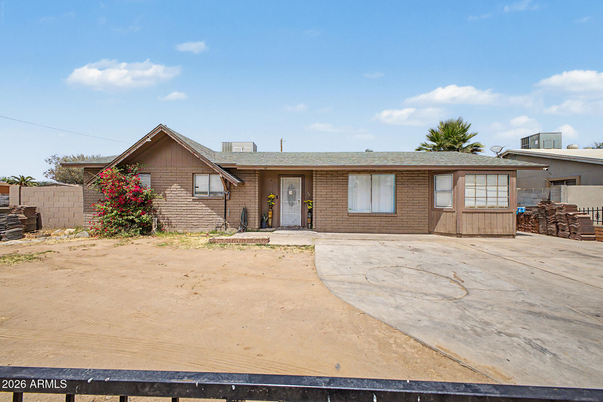 4244 W VERNON Avenue