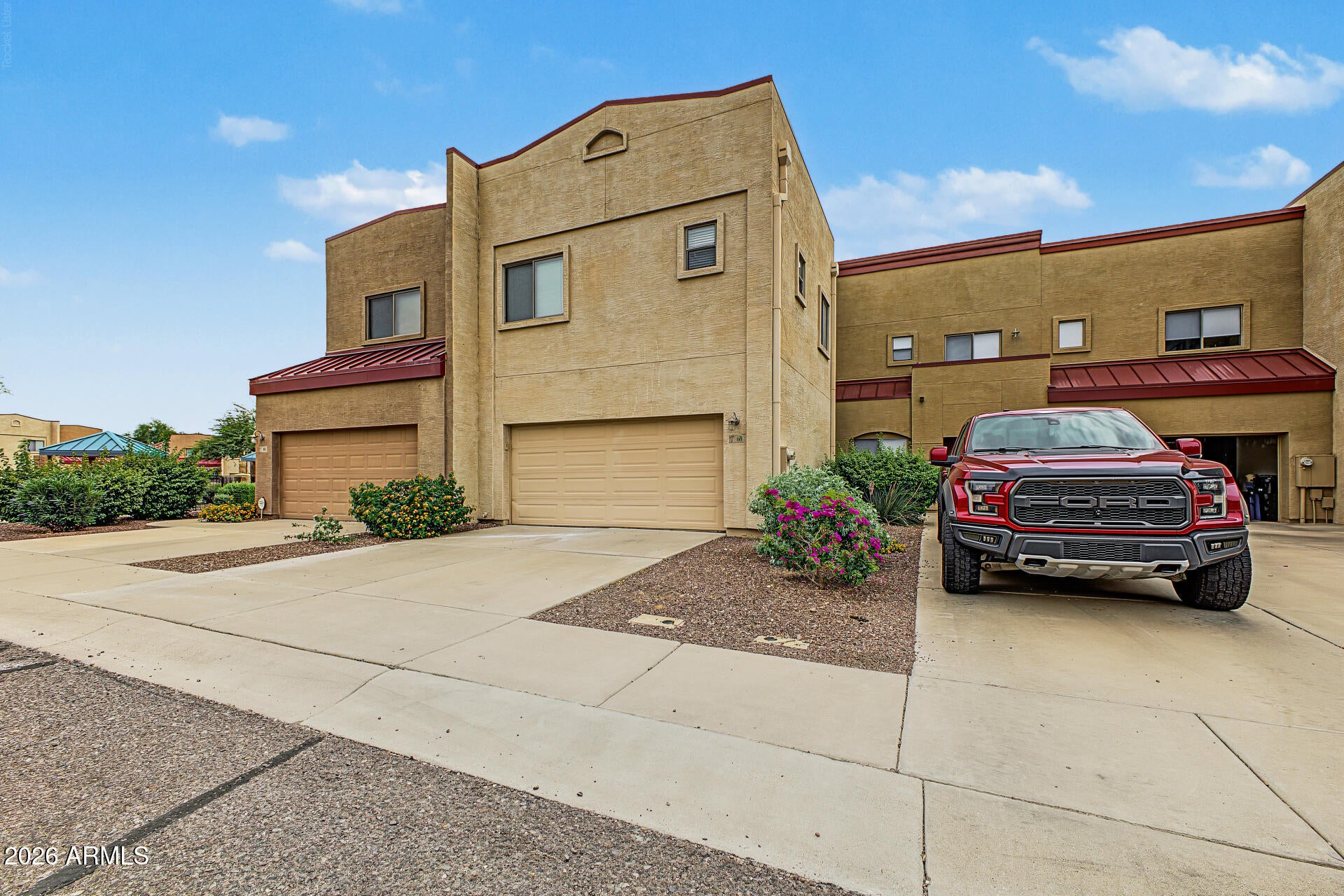 1015 S VAL VISTA Drive 68