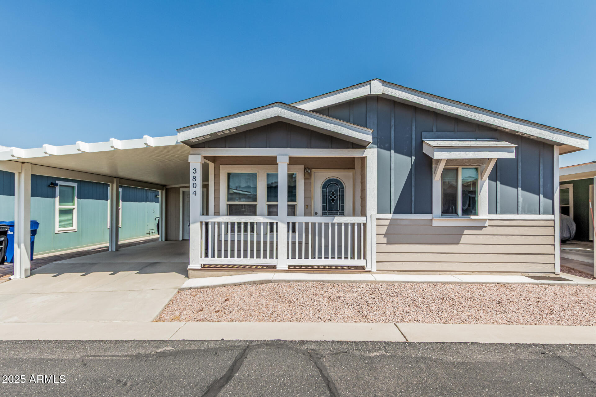 650 N HAWES Road 3804